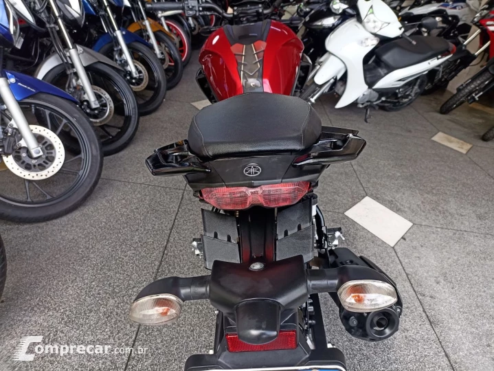 FZ25 250 FAZER FLEX