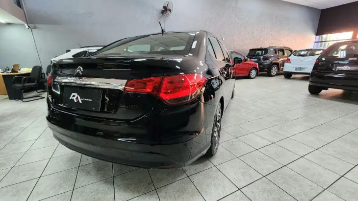 C4 LOUNGE Exclusive 1.6 Turbo Flex Aut.