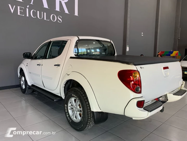 L200 Triton Sport 3.2 DID-H HPE 4WD (Aut)