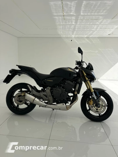 CB 600F HORNET / HONDA