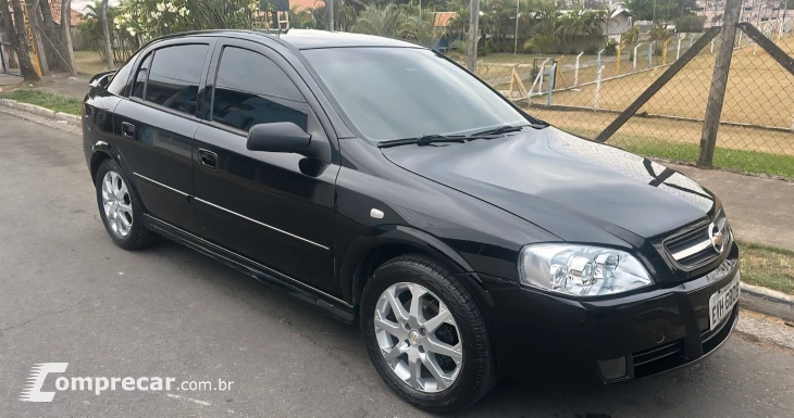 ASTRA 2.0 MPFI 8V