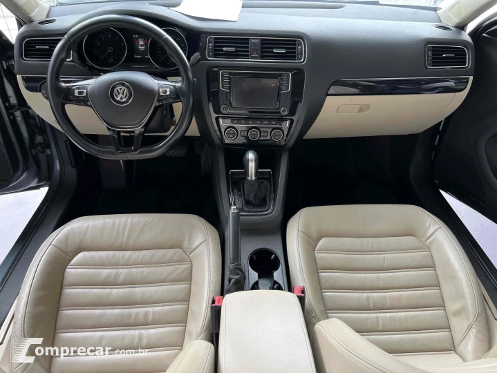 JETTA 2.0 TSI HIGHLINE 211CV GASOLINA 4P TIPTRONIC