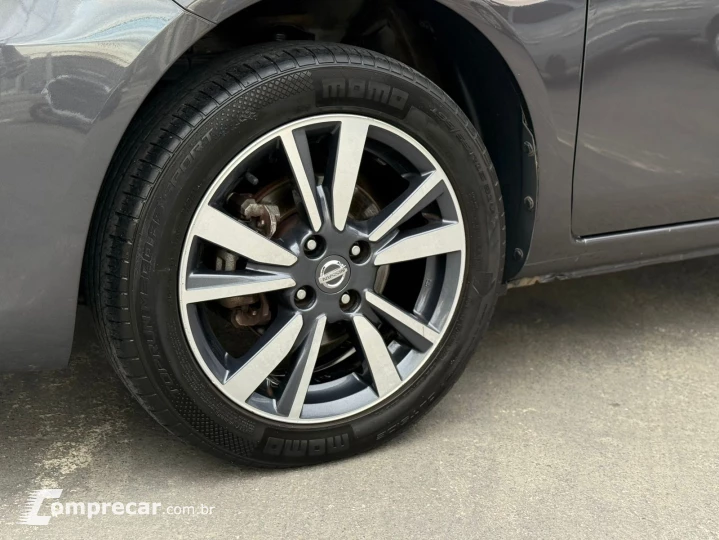 VERSA SL 1.6 16V FlexStart 4p Aut.
