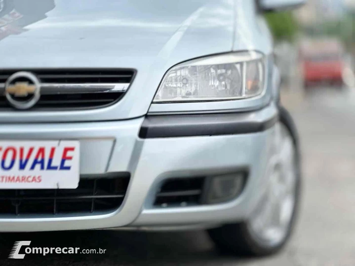 ZAFIRA 2.0 MPFI ELITE 8V FLEX 4P AUTOMÁTICO