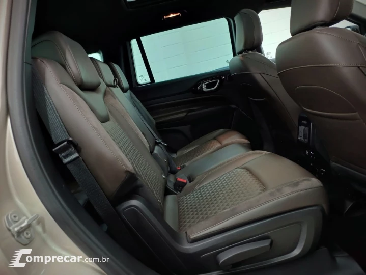 COMMANDER 1.3 T270 TURBO FLEX OVERLAND AT6