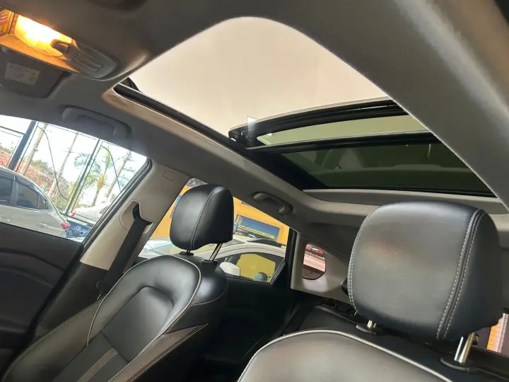 TRACKER Premier 1.2 Turbo 12V Flex Aut.