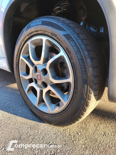 Uno 1.4 4P FLEX SPORTING