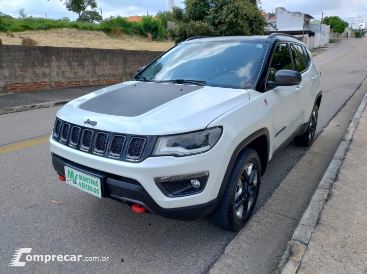 COMPASS 2.0 16V Trailhawk 4X4