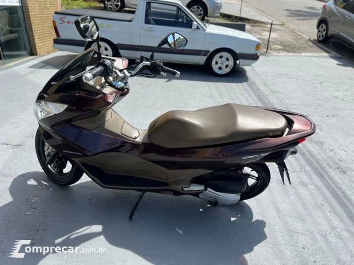 PCX 150/DLX