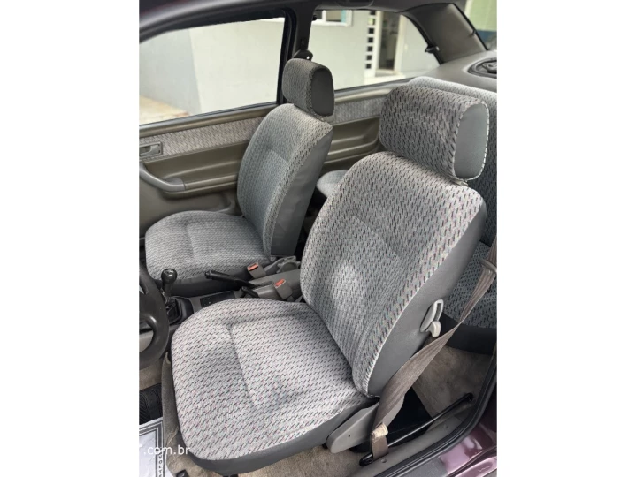 LOGUS 1.8 GLS 8V GASOLINA 2P MANUAL