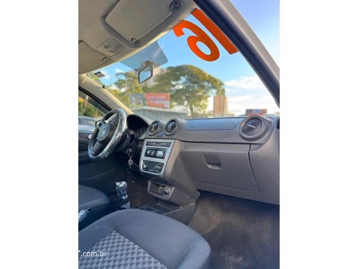 SAVEIRO 1.6 MI TRENDLINE CS 8V FLEX 2P MANUAL