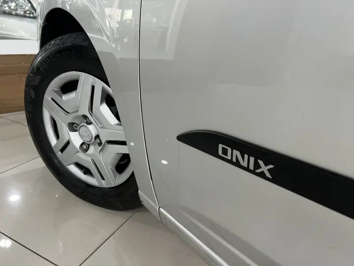 ONIX 1.0 MPFI JOY 8V FLEX 4P MANUAL