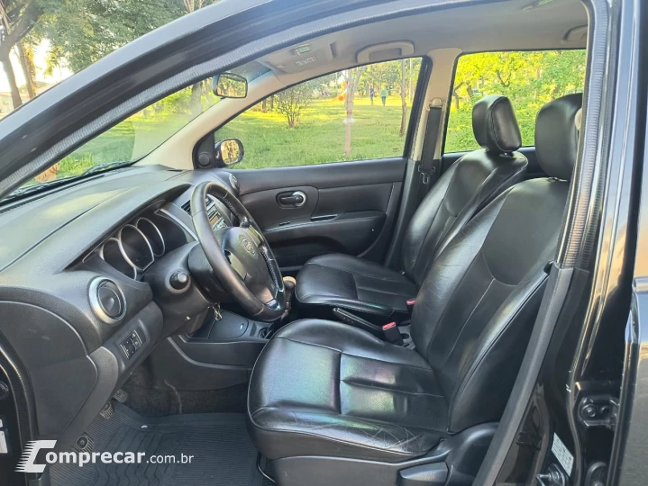 LIVINA 1.6 S X-gear 16V