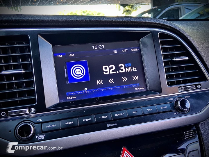 ELANTRA 2.0 16V