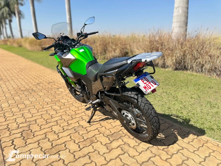 VERSYS-X 300