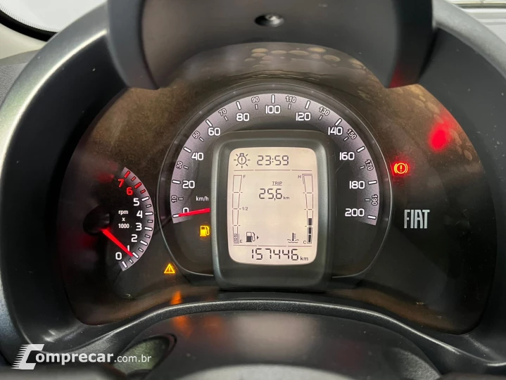 Uno Attractive 1.0 8V (Flex) 4p