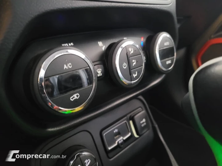 RENEGADE 2.0 16V Turbo Trailhawk 4X4