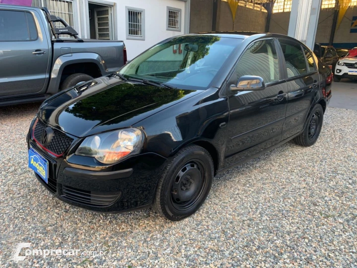 Polo Sedan 1.6 4P FLEX