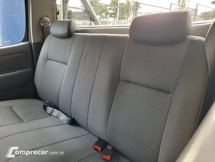 Hilux CD SR 4x2 2.7 16V/2.7 Flex Aut.