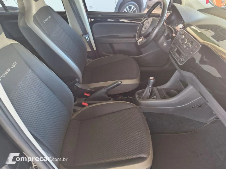 Cross UP 1.0 12V 4P TSI FLEX