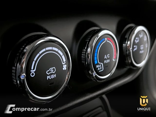 RENEGADE - 1.8 16V SPORT 4P MANUAL