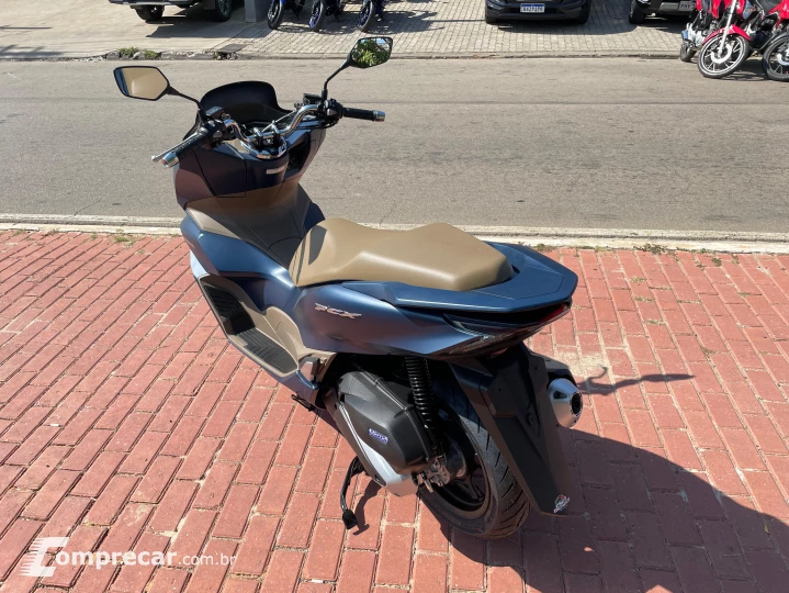 PCX 160 DLX ABS