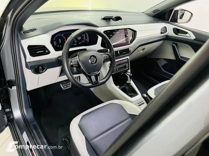T CROSS HL TSI AE