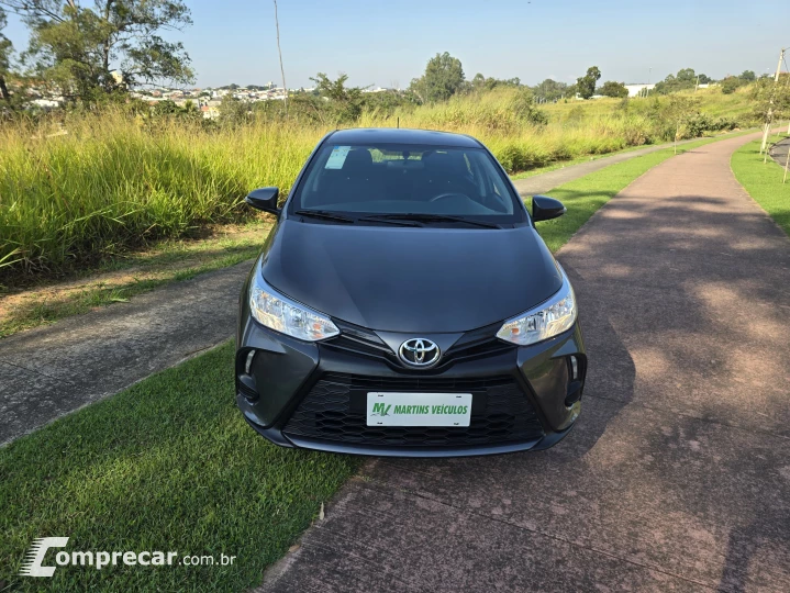 YARIS 1.5 16V XL