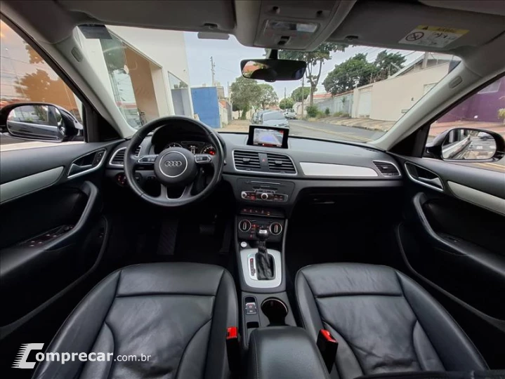 Q3 1.4 TFSI Ambiente Plus S Tronic