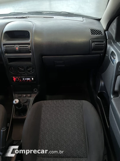 ASTRA 2.0 MPFI Advantage 8V