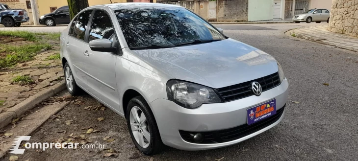 POLO SEDAN 1.6 MI 8V