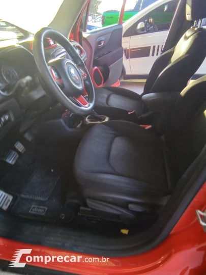 Renegade Sport 1.8 4x2 Flex 16V Aut.