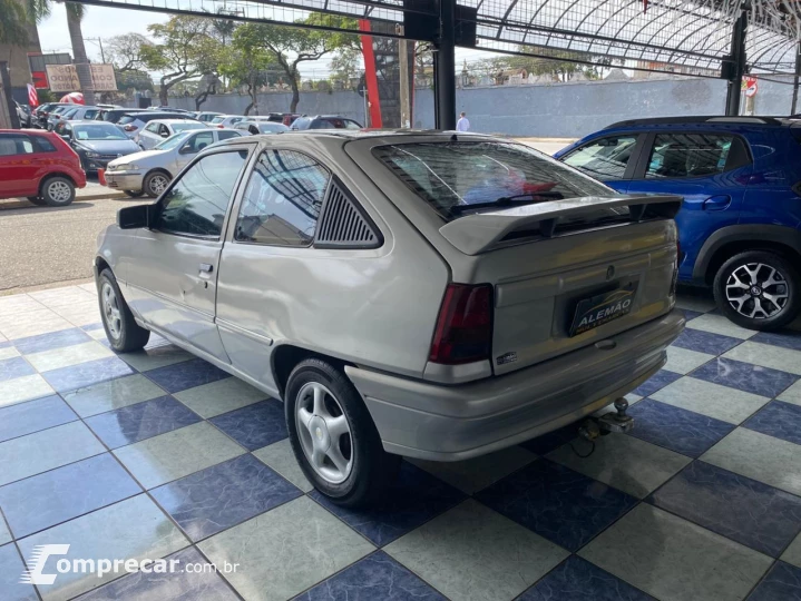 KADETT 2.0 MPFI GLS 8V