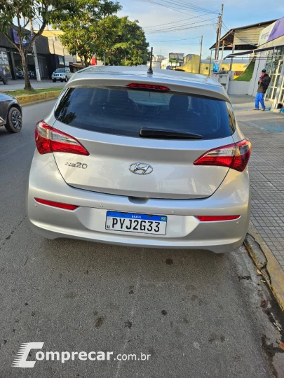 HB20 HATCH 1.0