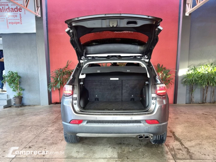 COMPASS 1.3 T270 TURBO FLEX LIMITED AT6