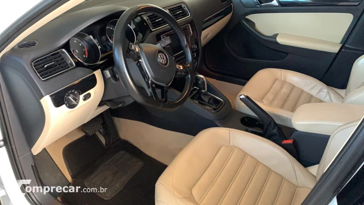 JETTA 2.0 TSI Highline 211cv