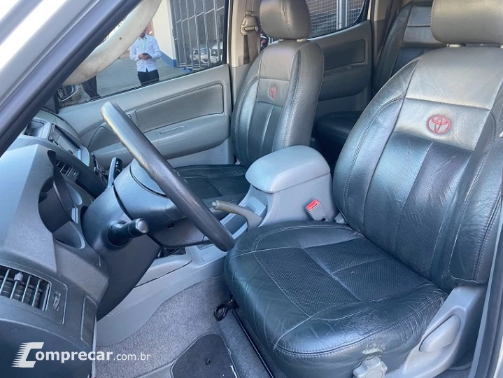 HILUX 2.7 SR 4X2 CD 16V