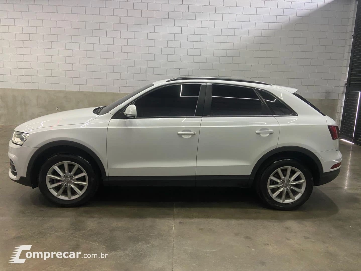 Q3 1.4 Tfsi Ambiente Flex 4P S Tronic