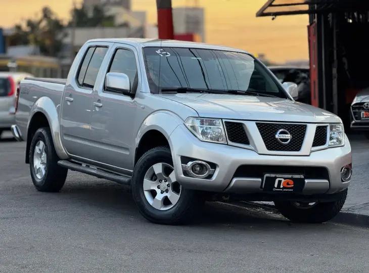 Frontier S CD 4x4 2.5 TB Diesel