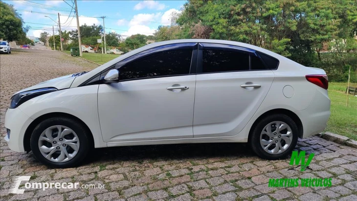 HB20S 1.6 COMFORT PLUS 16V FLEX 4P AUTOMÁTICO