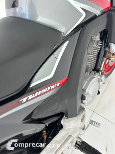 CB 250 -TWISTER