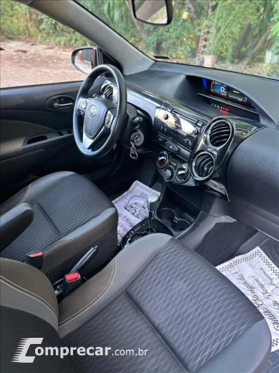 ETIOS 1.5 X Plus Sedan 16V