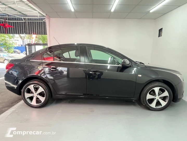 CRUZE LT 1.8 16V FlexPower 4p Aut.