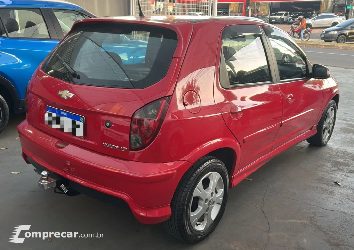 CELTA 1.0 MPFI LT 8V