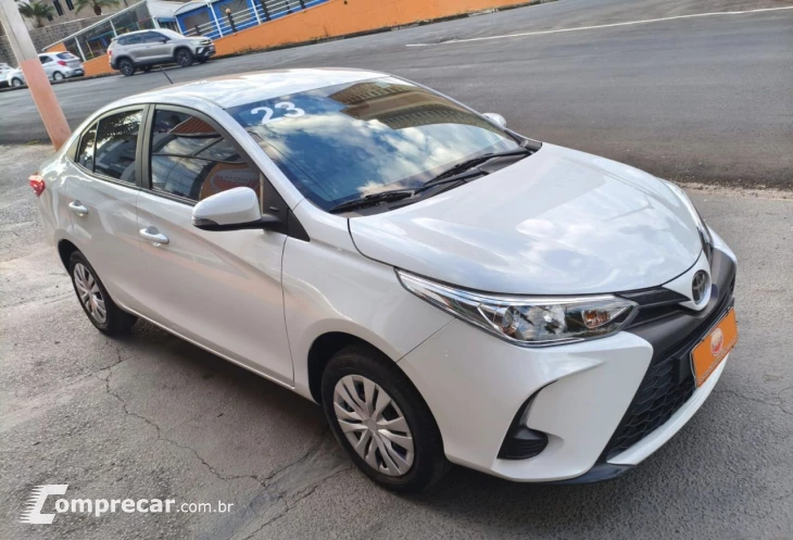 Yaris Sedan 1.5 16V 4P FLEX XS CONNECT MULTIDRIVE AUTOMÁTICO