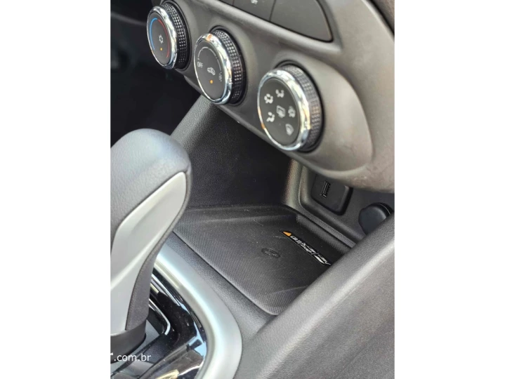 TRACKER 1.2 TURBO FLEX PREMIER AUTOMÁTICO