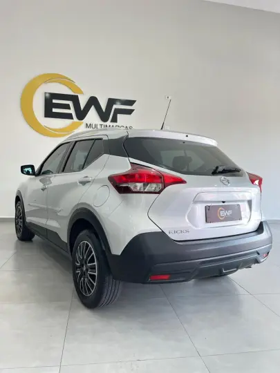 KICKS Active S 1.6 16V Flex Aut.