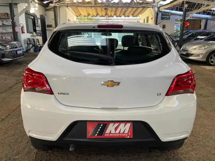 ONIX 1.0 LT 8V FLEX 4P MANUAL