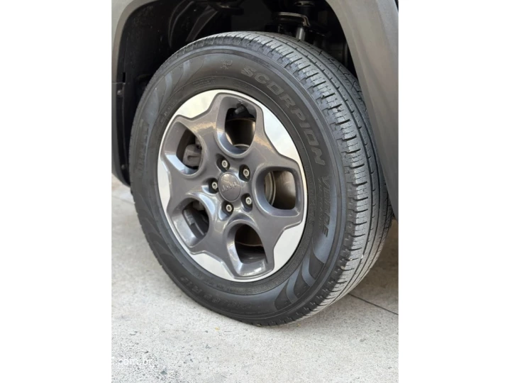 RENEGADE 1.8 16V FLEX 4P AUTOMÁTICO