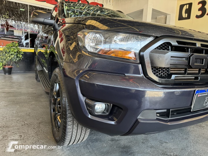 RANGER 2.2 Black 4X4 CD 16V